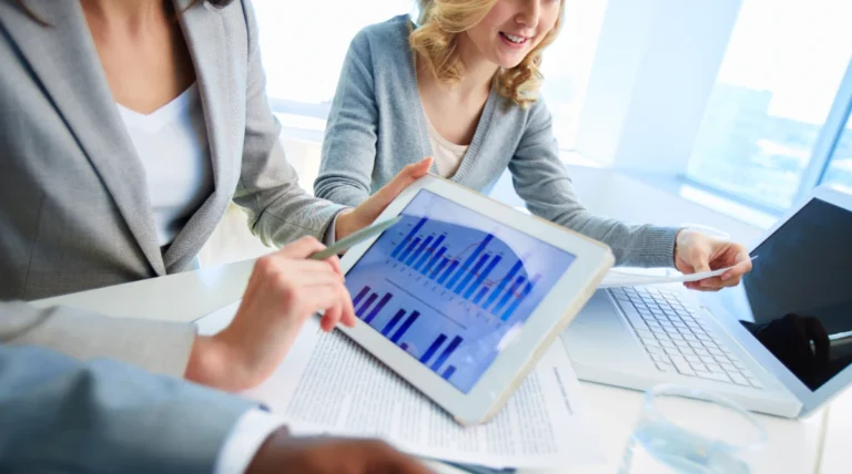 close-up-female-executive-with-digital-tablet